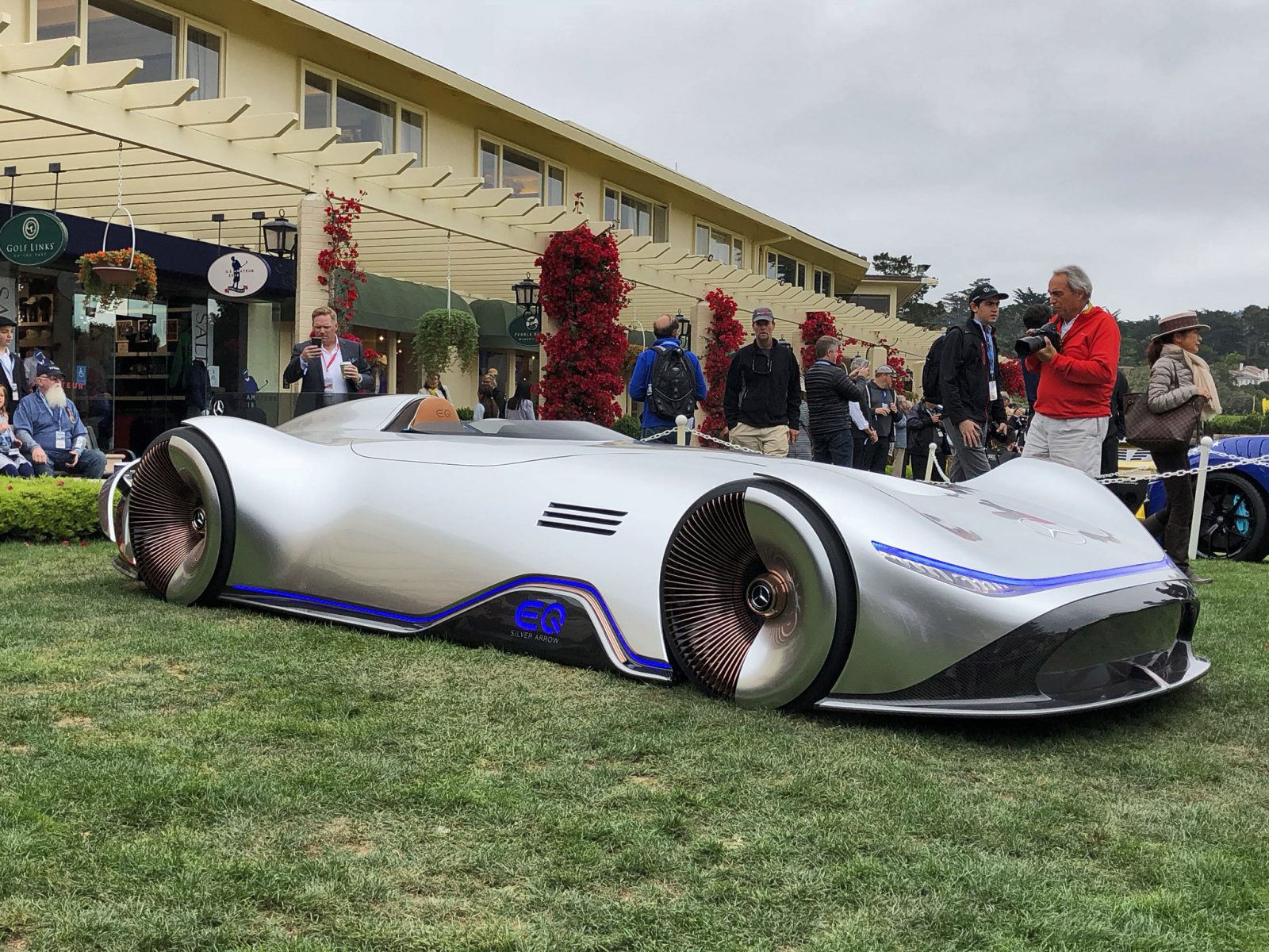 2018 Mercedes-benz Eq Silver Arrow Concept 5