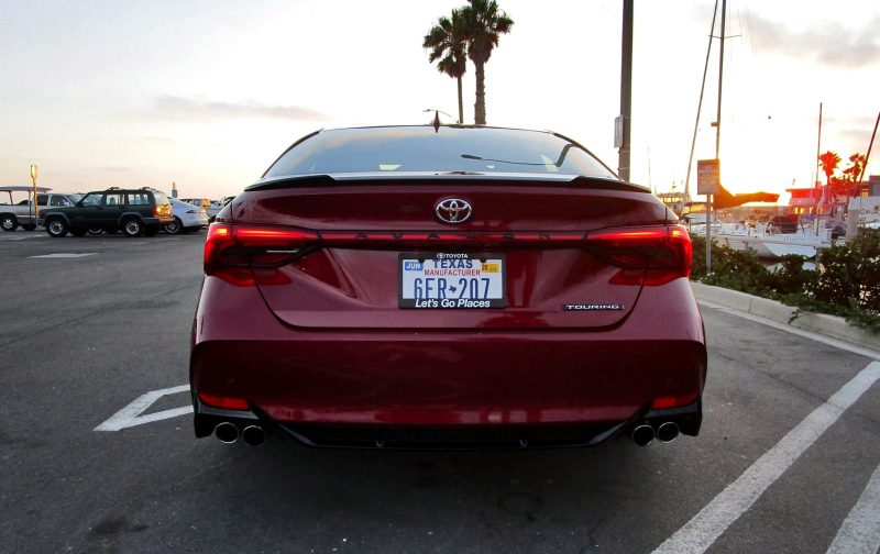 2019 Toyota Avalon Touring 11