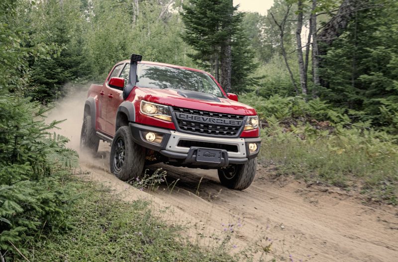 2019-Chevrolet-Colorado-ZR2-Bison-001