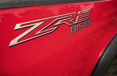 2019-Chevrolet-Colorado-ZR2-Bison-009