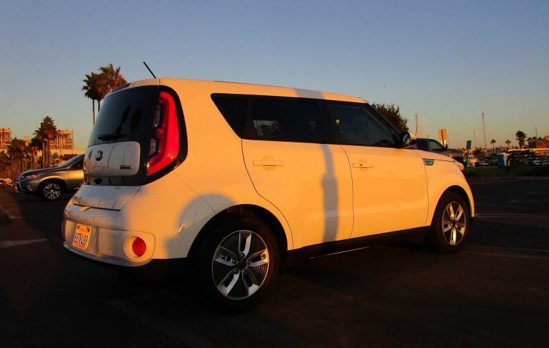 2018 Kia Soul EV 12