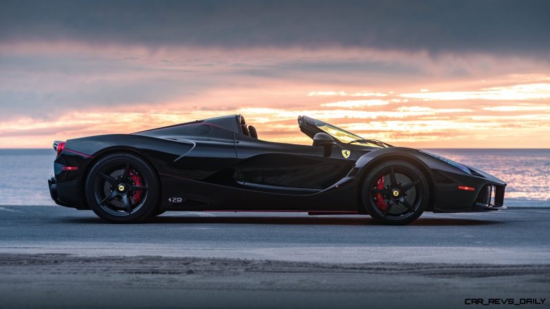 2017-Ferrari-LaFerrari-Aperta_4