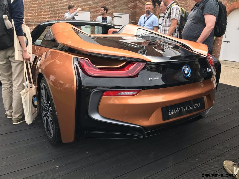 BMW i8 Roadster 2