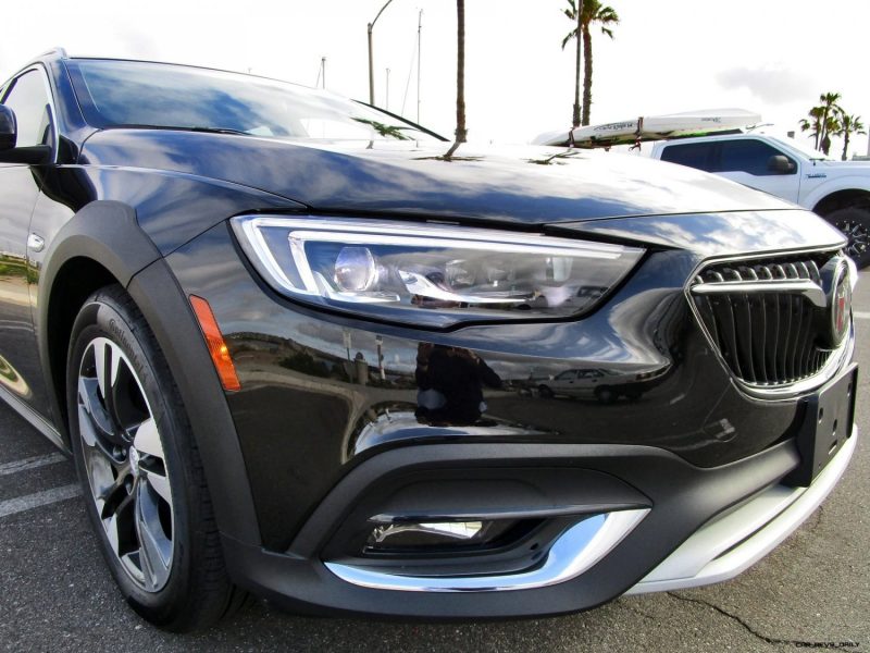 2019 Buick Regal TourX 13