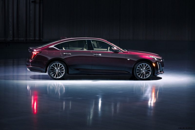 2020-Cadillac-CT5-PremiumLuxury-004