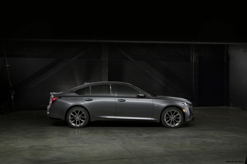 2020-Cadillac-CT5-Sport-002