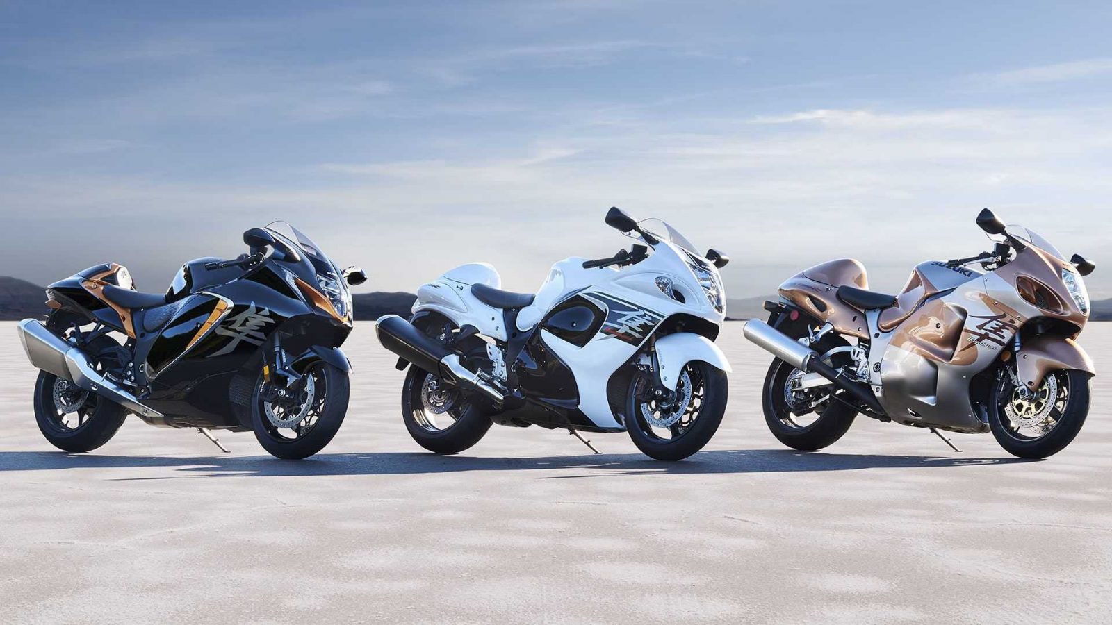 2022-suzuki-hayabusa-hero-three-generations