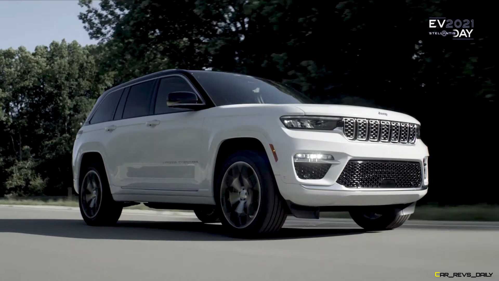 Jeep Grand Cherokee 4xe: The Hybrid V-8 Killer