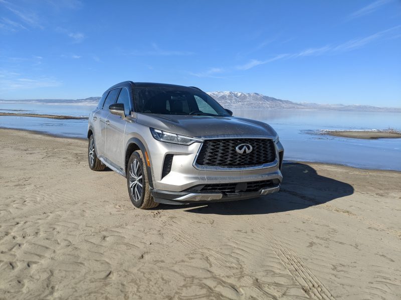 2022 QX60 Beach