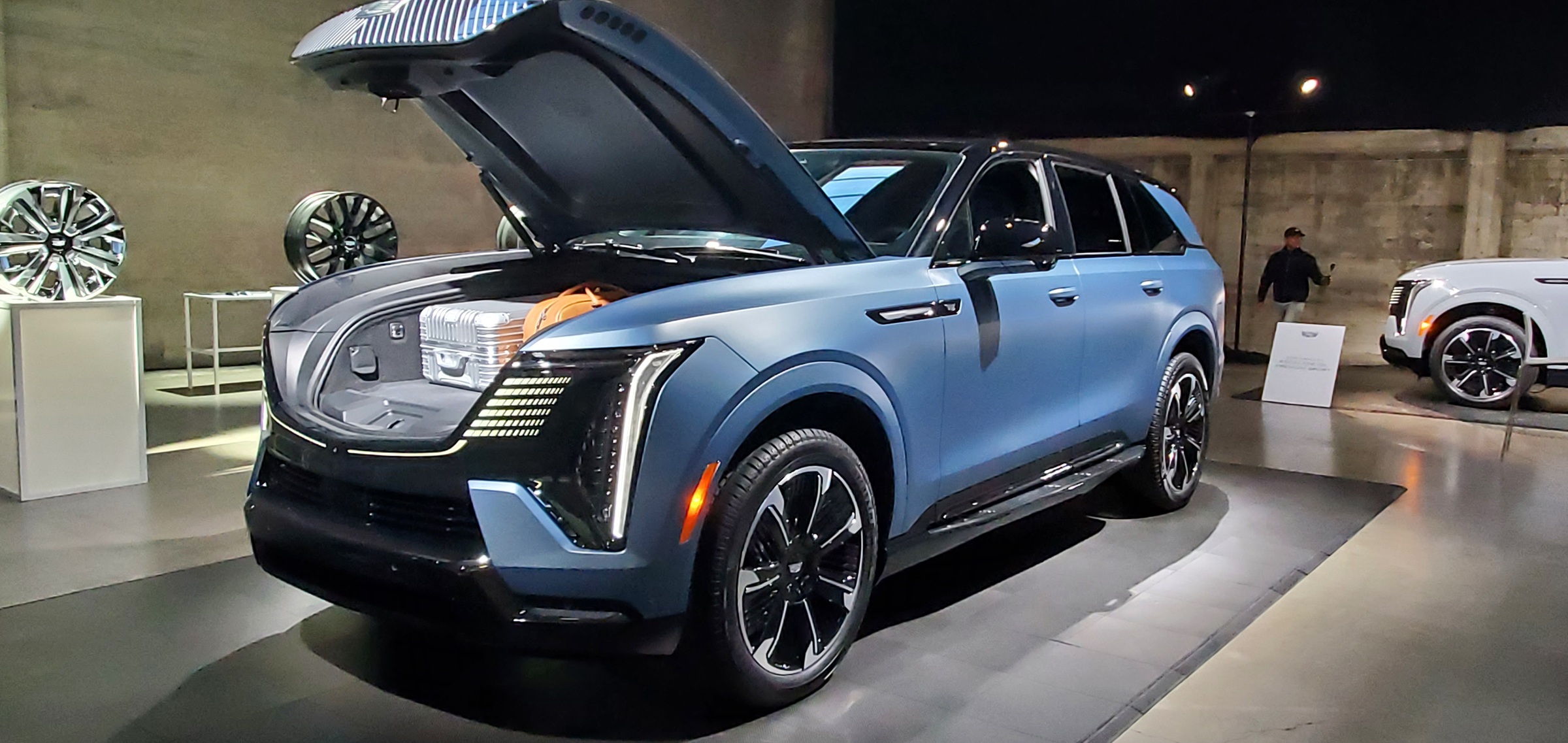 Close-up of the rear lights and rear of the Cadillac Escalade IQ