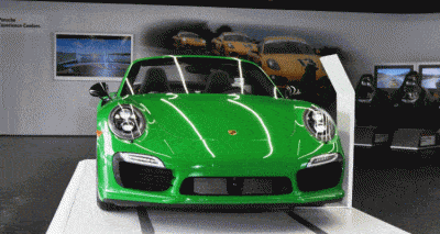 911 Turbo S Cab gif1