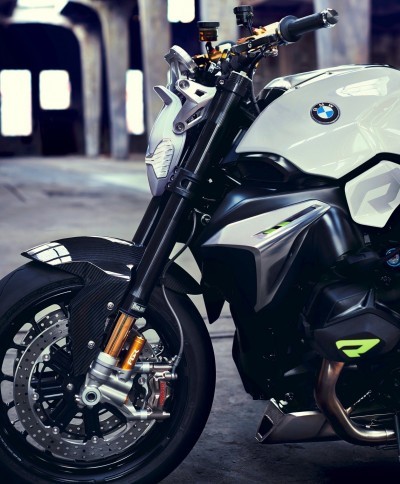 BMW Motorrad - Concept Roadster is Boxer Basics Motorcycle for Lake Cuomo 12