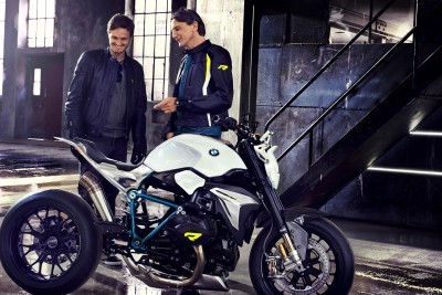 BMW Motorrad - Concept Roadster is Boxer Basics Motorcycle for Lake Cuomo 20