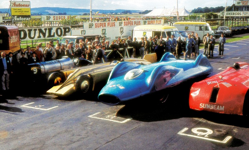 Bluebird V and Bluebird CN7 Reunited and Viewable by Public at Beaulieu National Motor Museum 20