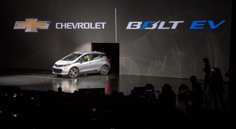 Chevrolet Unveils 2017 Bolt EV at CES