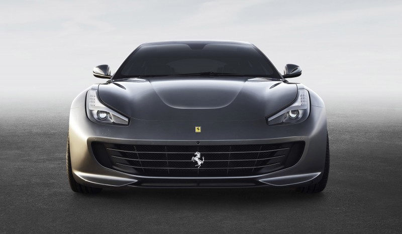 Ferrari_GTC4Lusso_front_LR