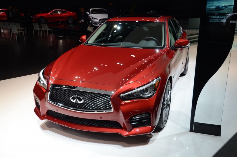 InfinitiQ502