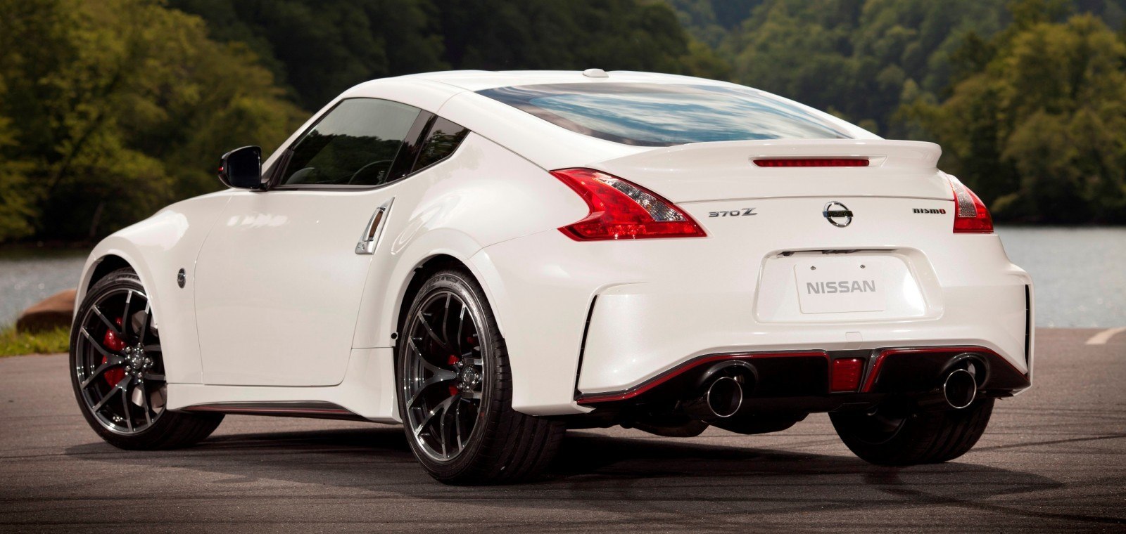 Update1 New Photos! 2015 Nissan 370Z NISMO Facelift Arrives In July