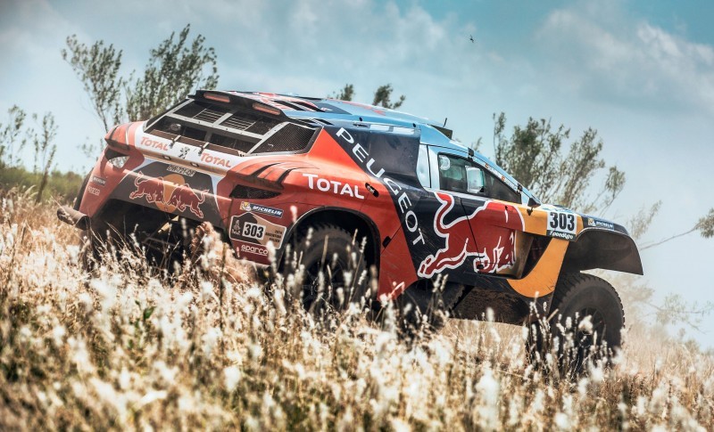 Rally Dakar 2016 Peugeot DKR16 Red Bull 14