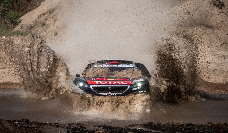 Rally Dakar 2016 Peugeot DKR16 Red Bull 29