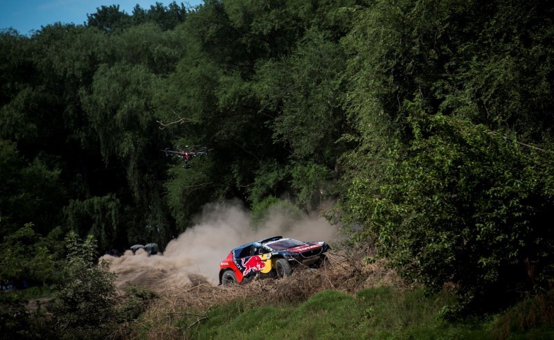 Rally Dakar 2016 Peugeot DKR16 Red Bull 34