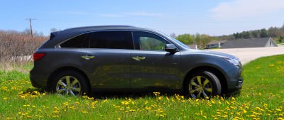 Road Test Review - 2014 Acura MDX Is Premium and Posh 7-Seat Cruiser 12