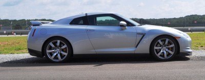 Supercar Hall of Fame - 2011 Nissan GT-R in Super Silver Special Metallic 17