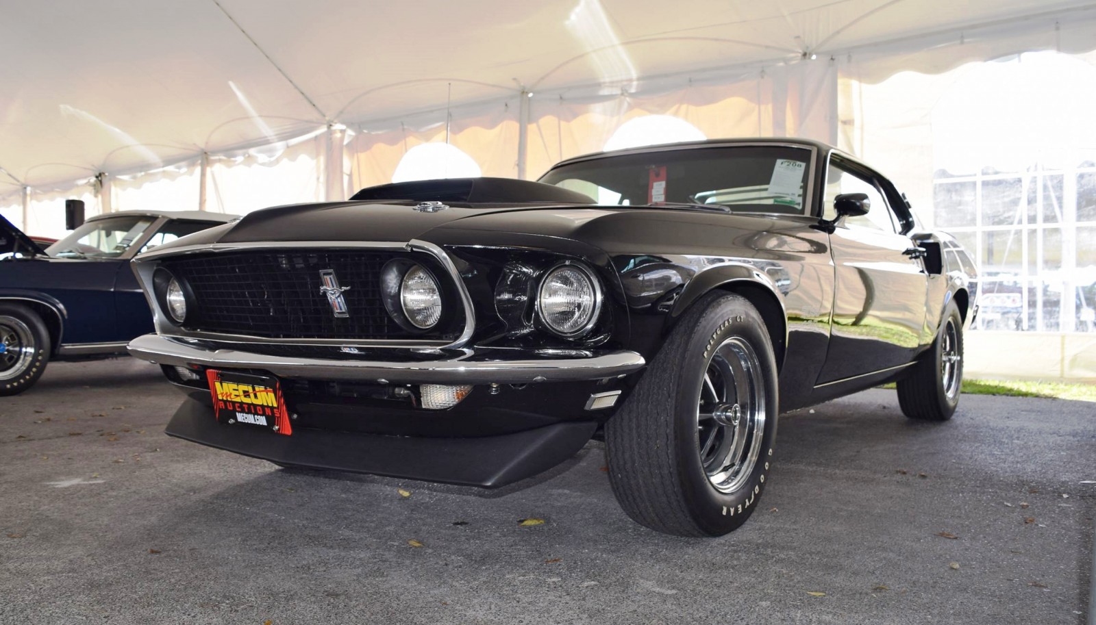 Ford Mustang Boss 429 Yellow