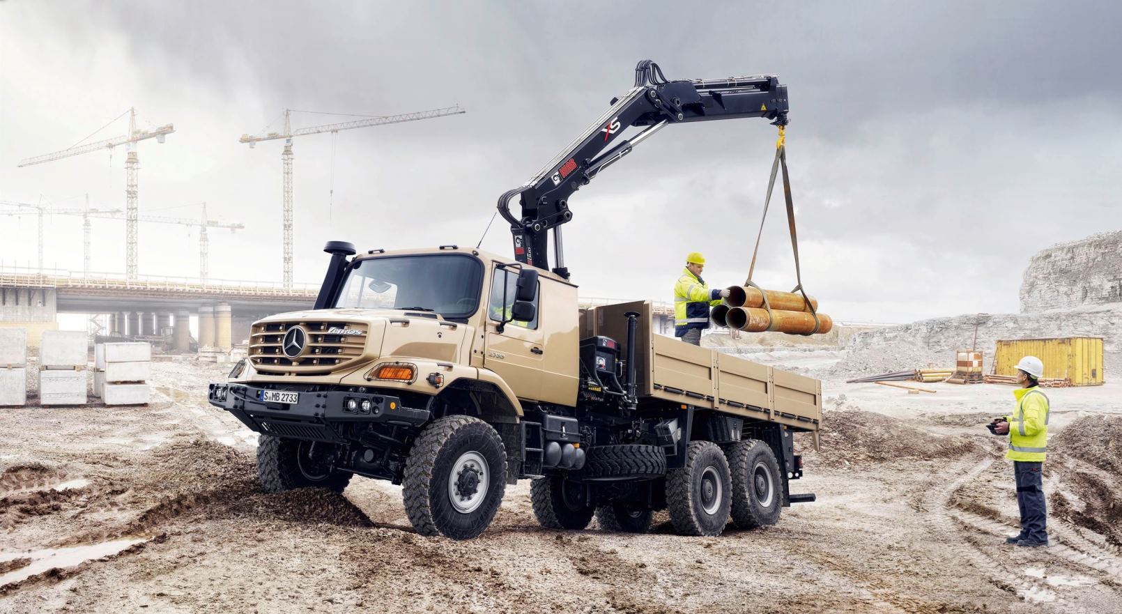 Mercedes Benz Unimog 6x6