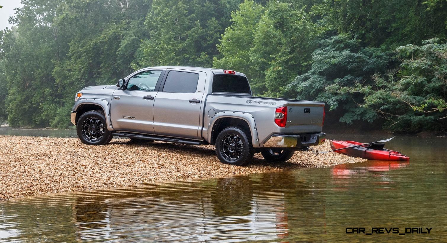 Тойота едет. Toyota Tundra. Toyota Tundra 2021. Внедорожник gif. Тойота анимация.